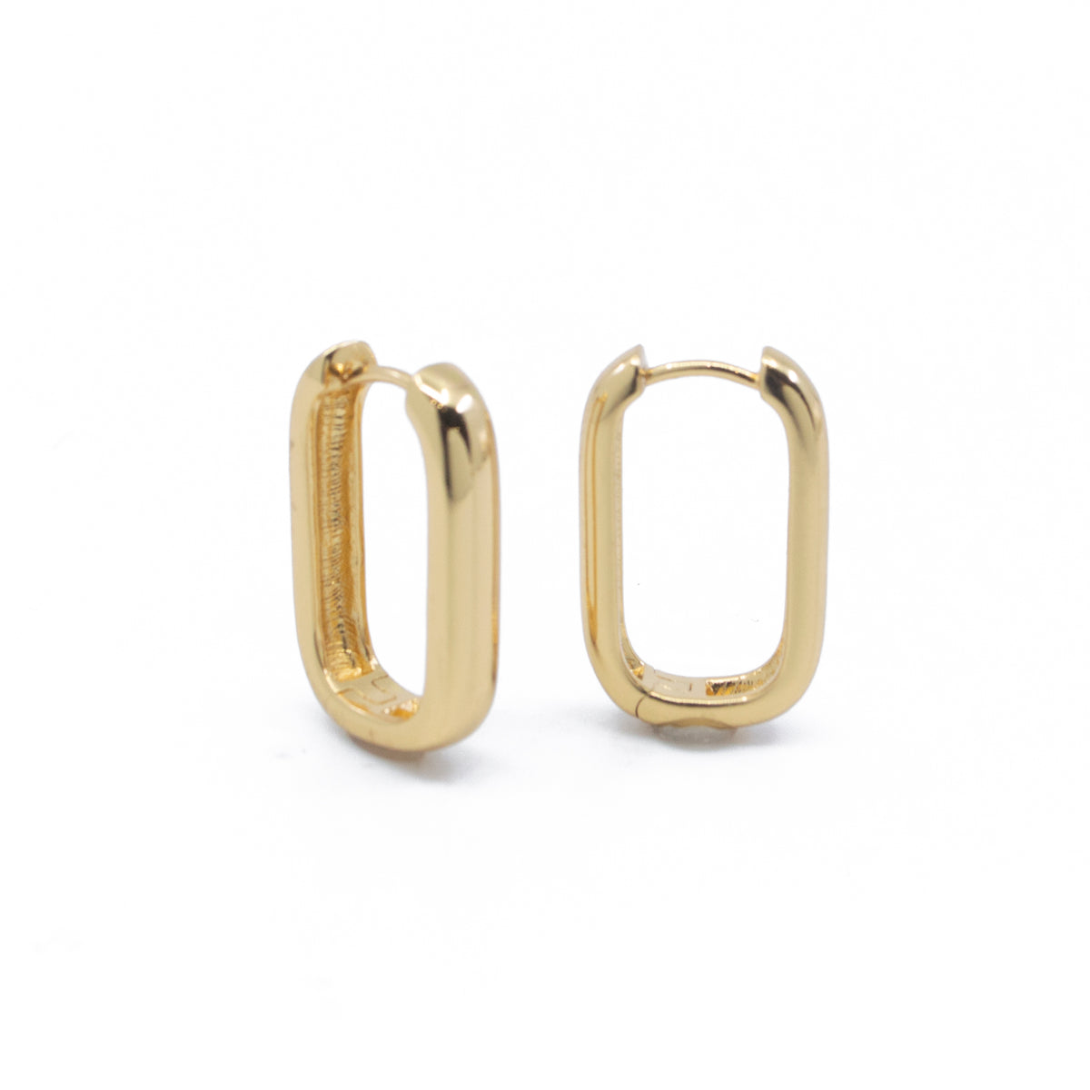 Emma Elongated Hoop Earrings in Gold | The Land of Salt
