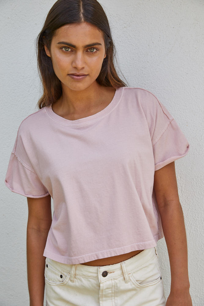 Caden Cropped Tee in Rose