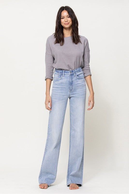 90's Mom Flare Jeans