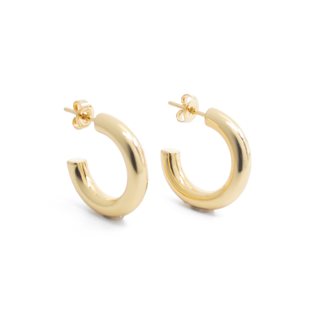 Amelia Chunky Hoop Earrings in Gold