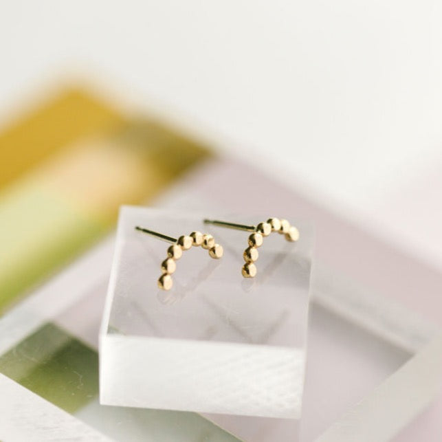 Coin Arch Studs in Gold