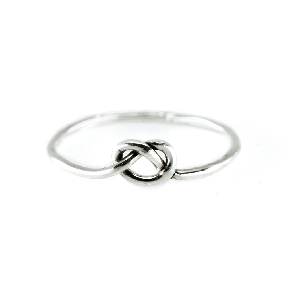 Love Knot Ring in Silver